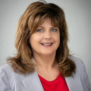Lisa Rackley (Area Director - Macon of UGA  Small Business Development Center)